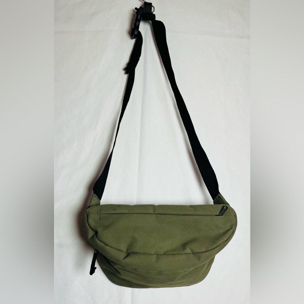 Oversized Olive Utility Minimalist Streetwear Tactical Style Crossbody Belt Bag